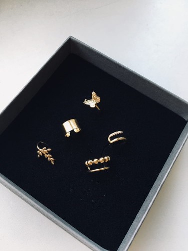 Kolczyk Nausznica Gałązka