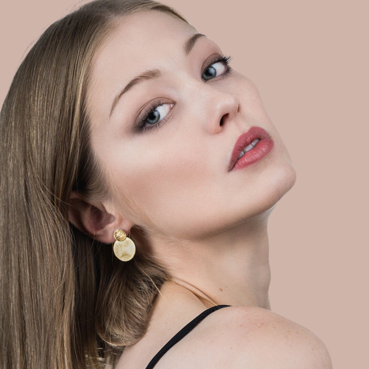 Kolczyki Koła Szczotkowane | Srebro 925 | Stay Simple no.27 | Modelka