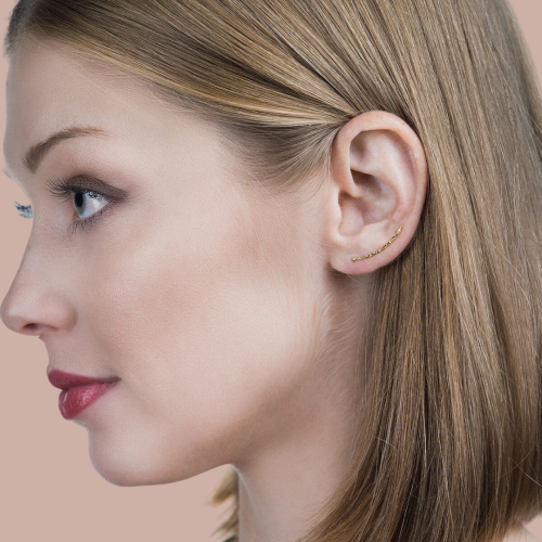 Kolczyk srebrny złocony - nausznica młotkowana